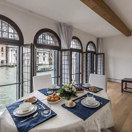 Andree Apartment *