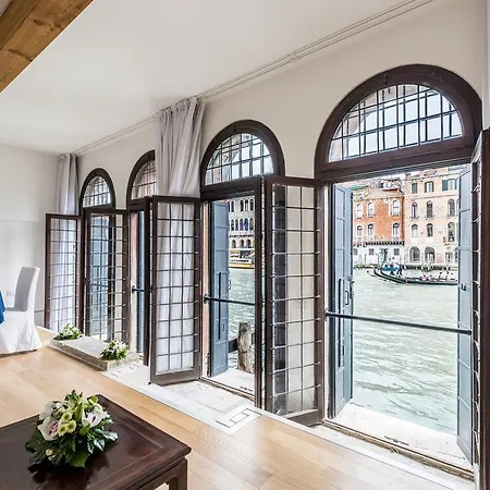 Andree Apartment